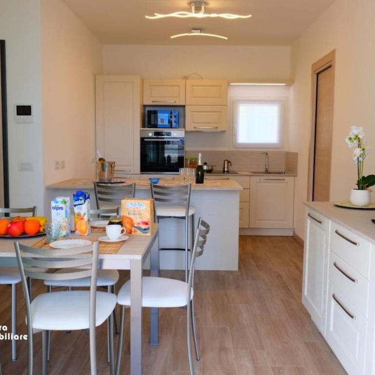 Torre Gidone 2 - Two-Bedroom Deluxe Apartment with Ocean View - 8