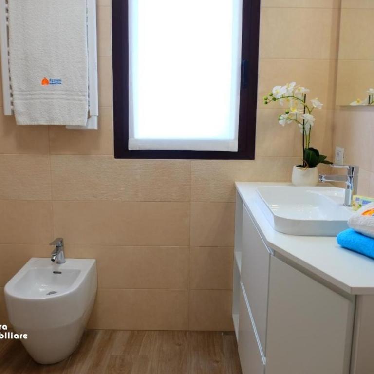 Torre Gidone 2 - Two-Bedroom Deluxe Apartment with Ocean View - 15