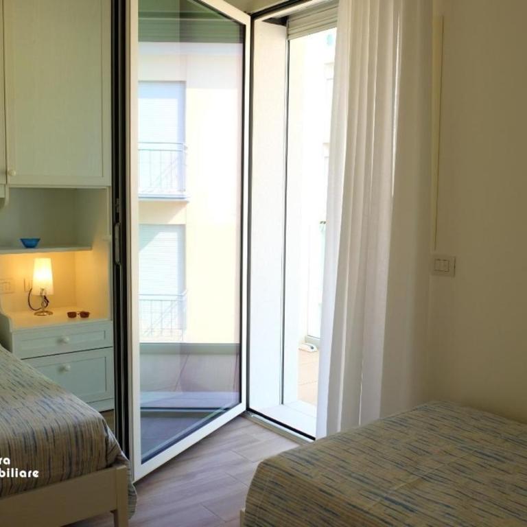 Torre Gidone 2 - Two-Bedroom Deluxe Apartment with Ocean View - 17