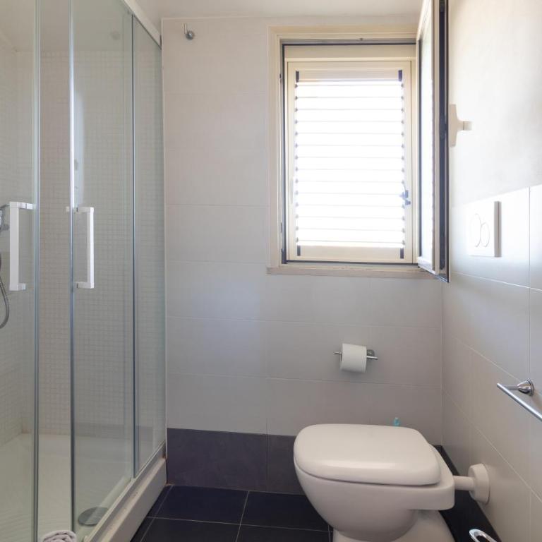 Saija Attico - Premium Apartment mit 3 Schlafzimmern und Balkon - 19
