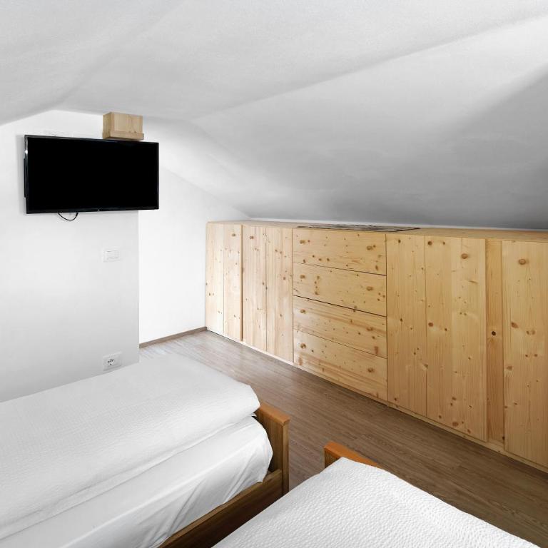Appartamento Primavera 3 - Appartamento Deluxe con 2 Camere da Letto e Vista Giardino - 18