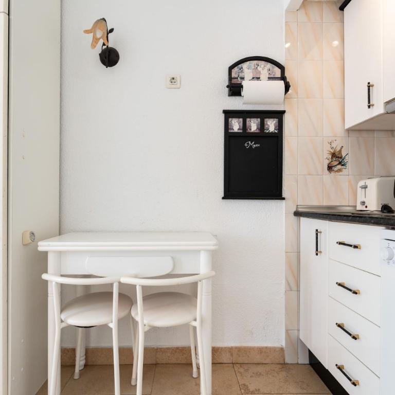 Sunny studio apartment, marina view - Apartamento con terraza - 16