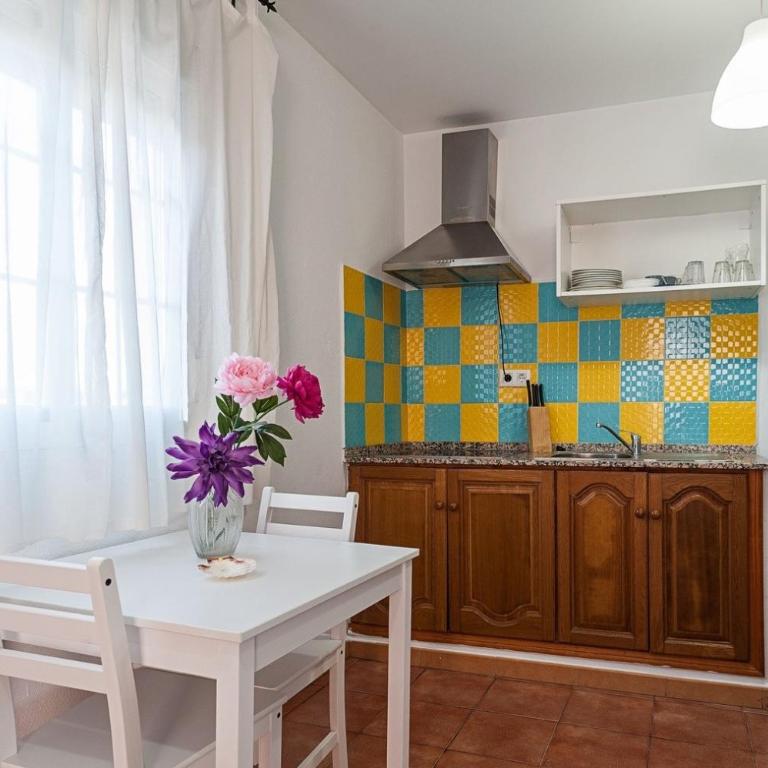 Villa Mayo con piscina privada - Apartamento Superior con balcón - 17