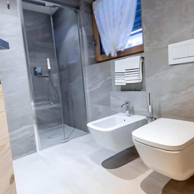 Chalet Imbosc'chè 5 rooms Bnb - Camera Queen Standard - 10