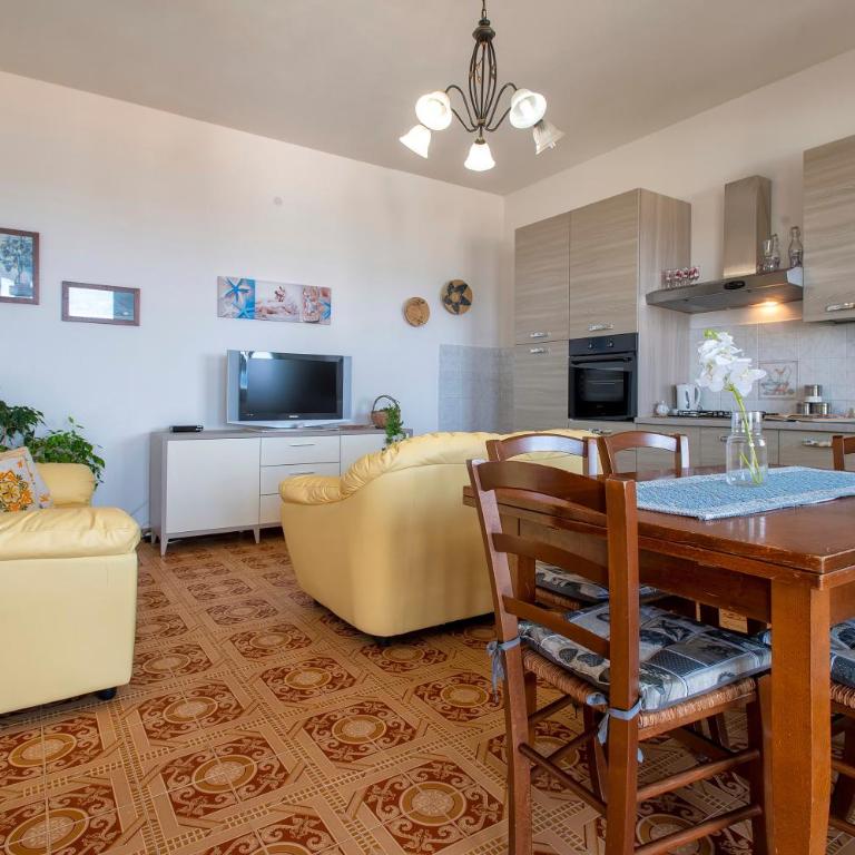 Family Beach apartment - Appartamento con 3 Camere da Letto e Vista Acqua - 5