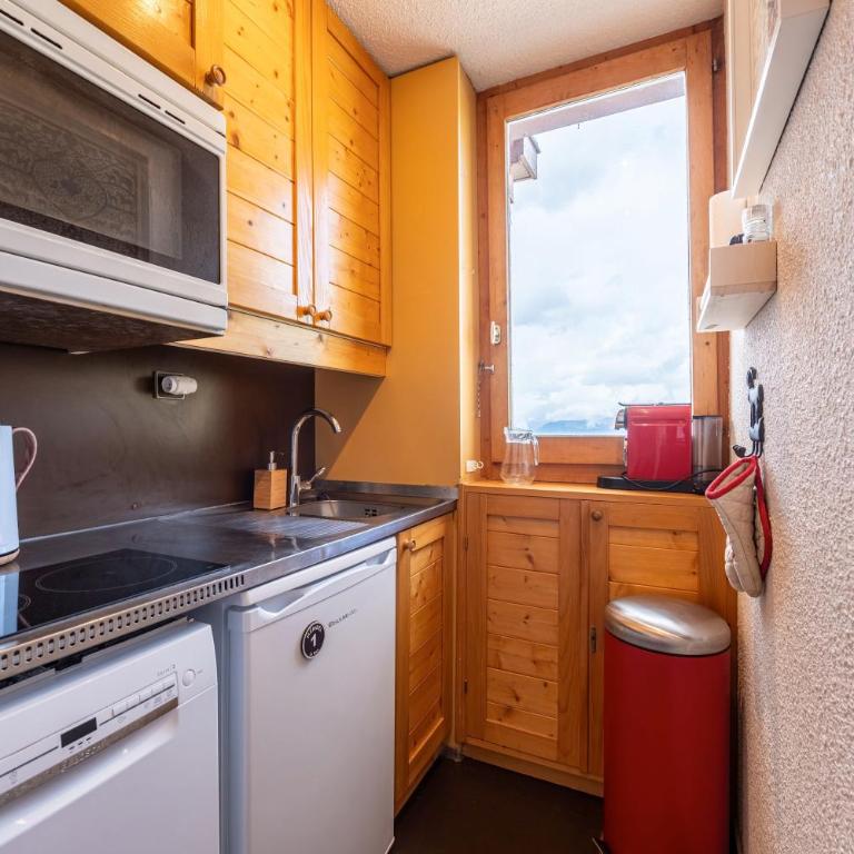 Appartement Le Creux de l'Ours - Superior One-Bedroom Apartment with Balcony - 10
