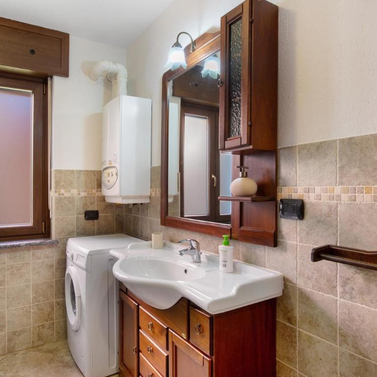 Casa Michod Chatillon - Nonna Genia - Appartamento Deluxe con 2 Camere da Letto e Vista Giardino - 19
