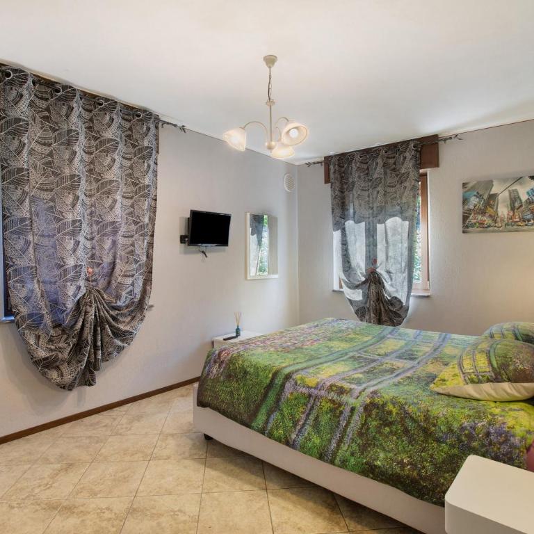 Casa Michod Chatillon - Nonna Genia - Appartamento Deluxe con 2 Camere da Letto e Vista Giardino - 4