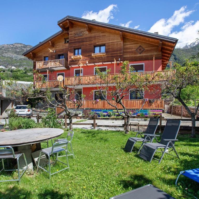 Casa Michod Chatillon - Nonna Genia - Appartamento Deluxe con 2 Camere da Letto e Vista Giardino - 3