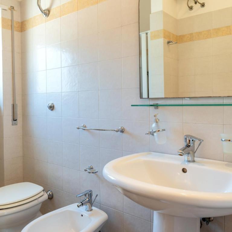 Caserurali, nature and pool - Appartamento Deluxe con 2 Camere da Letto e Vista Giardino - 16