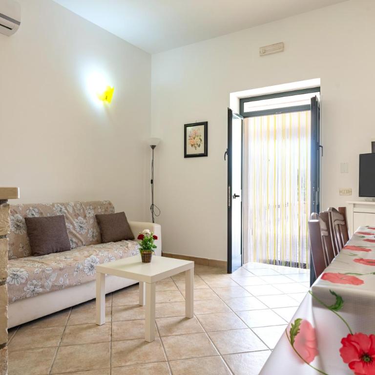 Caserurali, nature and pool - Appartamento Deluxe con 2 Camere da Letto e Vista Giardino - 6