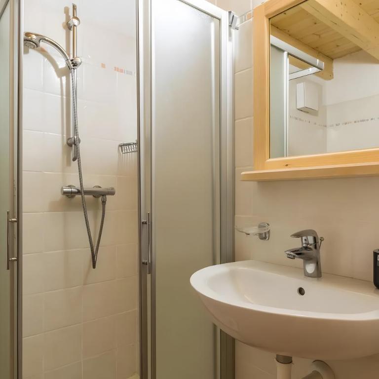 Appartamento Adamello 10 - Appartamento con doccia - 21