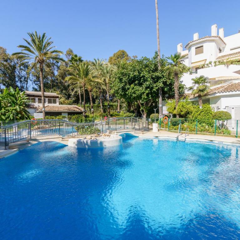 Golden Beach Elveria - Apartamento Deluxe de 2 dormitorios con vistas al jardín - 20