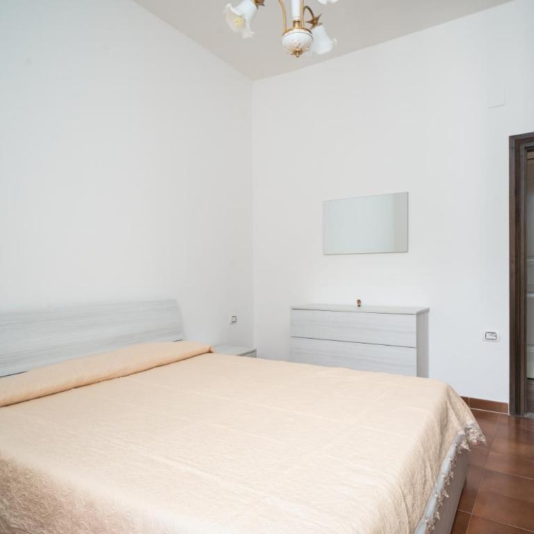 Casa Picchereddu - Three-Bedroom House - 7