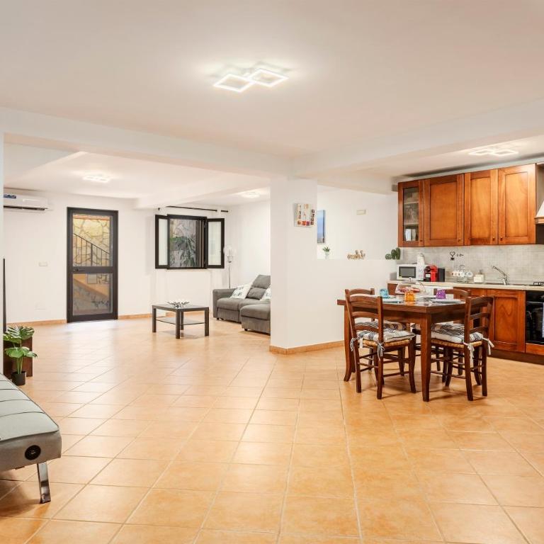La Casa Di Alina Mondello - One-Bedroom Apartment with Garden View - 3