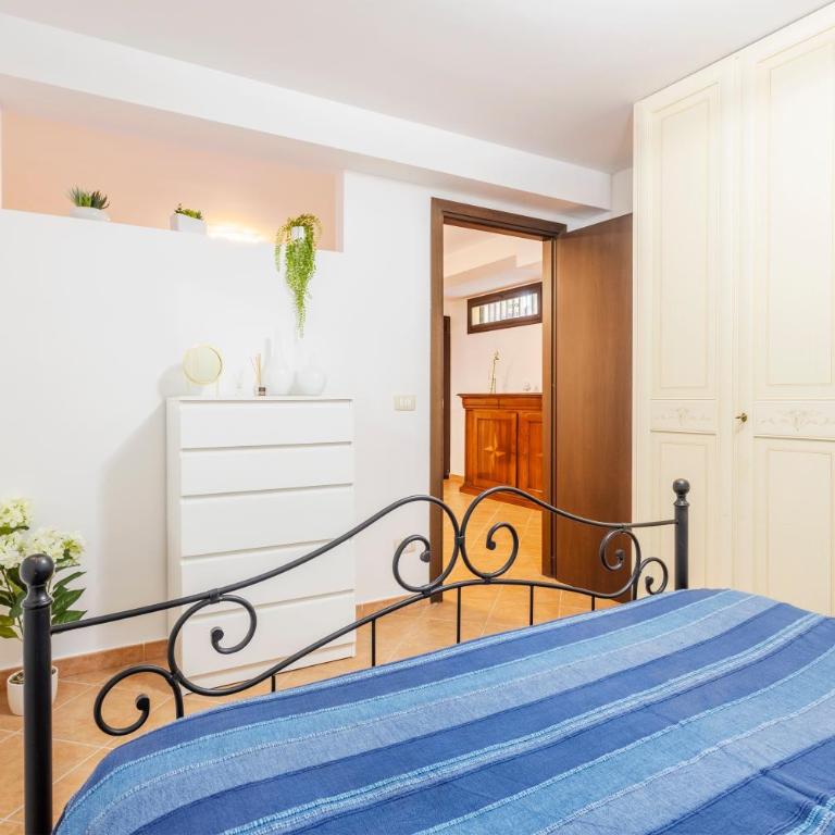 La Casa Di Alina Mondello - One-Bedroom Apartment with Garden View - 10