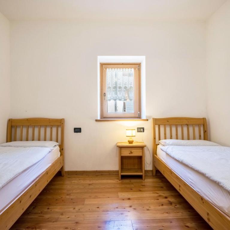 Agritur piazera con terrazzo - Two-Bedroom Apartment with Mountain View - 7