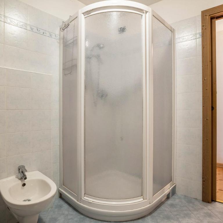 Agritur piazera con terrazzo - Two-Bedroom Apartment with Mountain View - 17