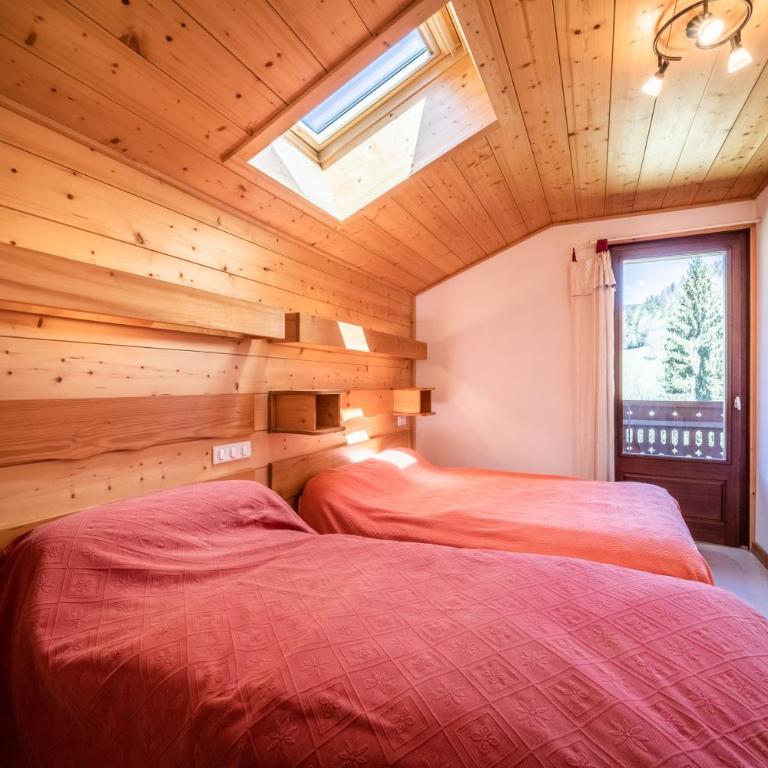 Apt Chénives 2 - Morzine - Appartamento Deluxe con 2 Camere da Letto e Vista Giardino - 13