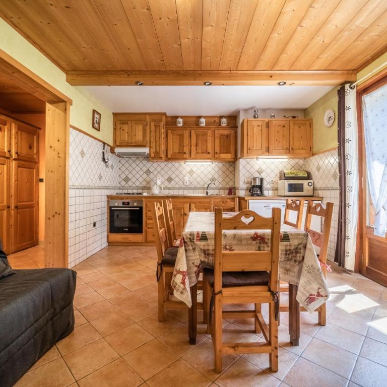 Apt Chénives 2 - Morzine - Appartamento Deluxe con 2 Camere da Letto e Vista Giardino - 3