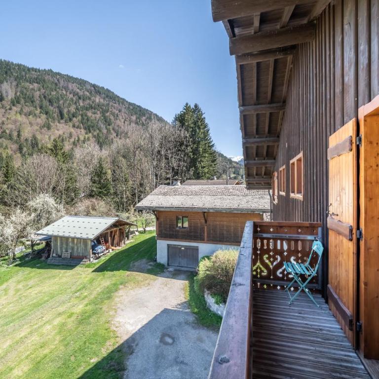 Apt Chénives 2 - Morzine - Appartamento Deluxe con 2 Camere da Letto e Vista Giardino - 9