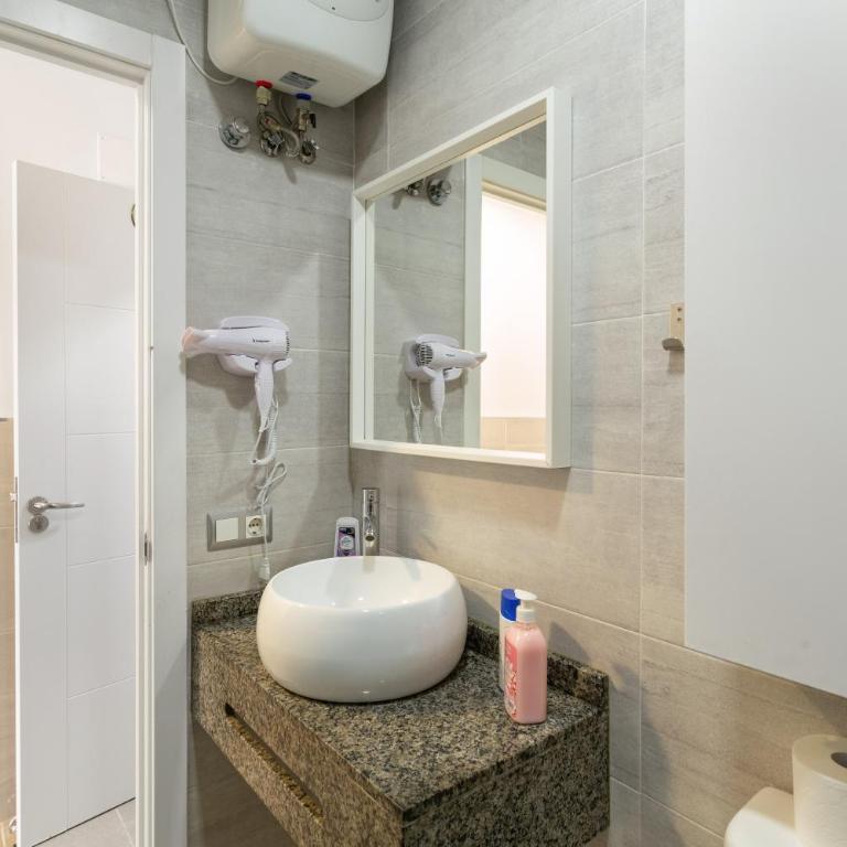 El Nido de los Ángeles - Apartamento con ducha - 13