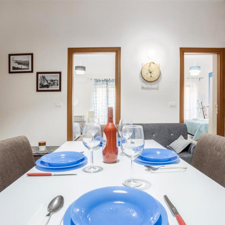 La casa di Faby - Appartamento Deluxe con 2 Camere da Letto e Balcone - 14