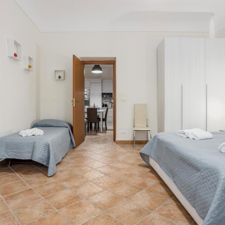 La casa di Faby - Appartamento Deluxe con 2 Camere da Letto e Balcone - 4