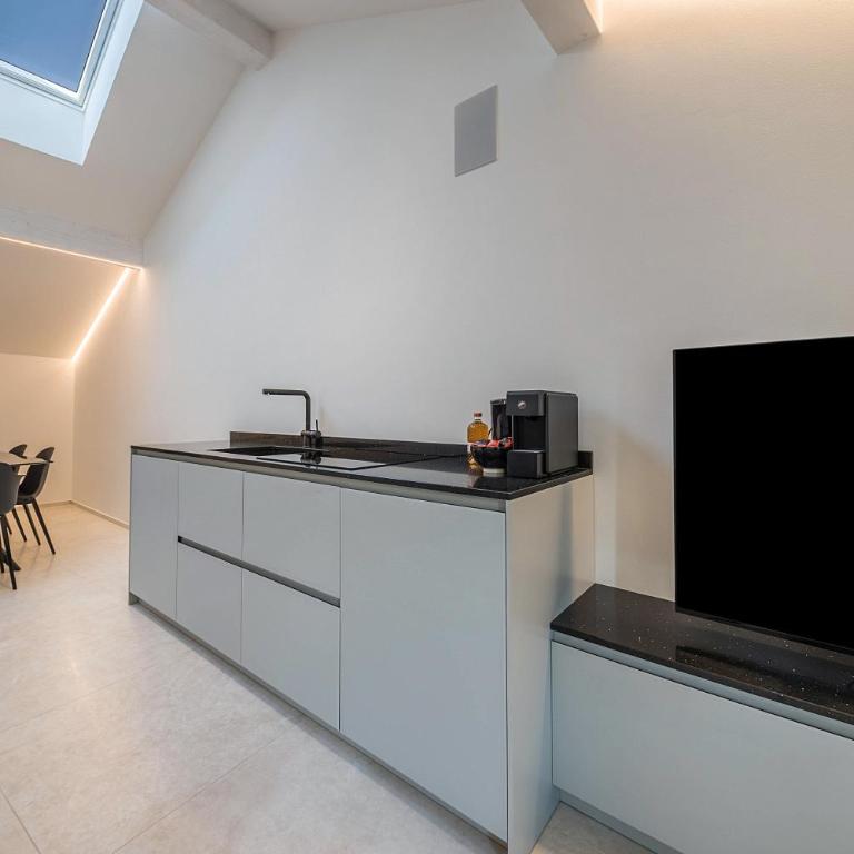 App 302 Palazzo Cavour - Appartamento con 2 Camere da Letto e con Vista Montagna - 7