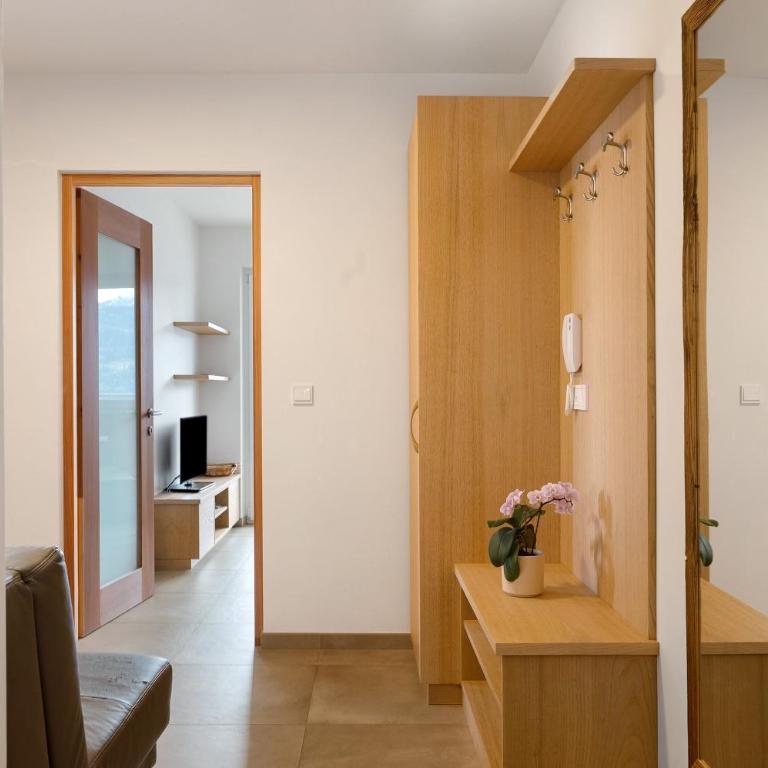 Haus Pferscher - Appartamento Deluxe con 2 Camere da Letto e Vista Giardino - 20