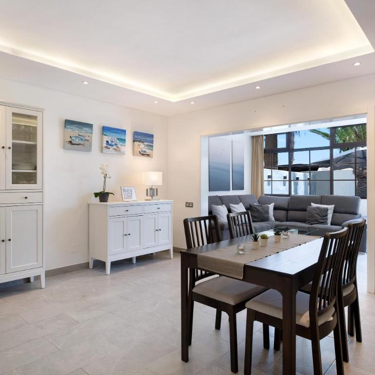Tranquilidad 300m to beach freewifi - Two-Bedroom Deluxe Apartment with Garden View - 3