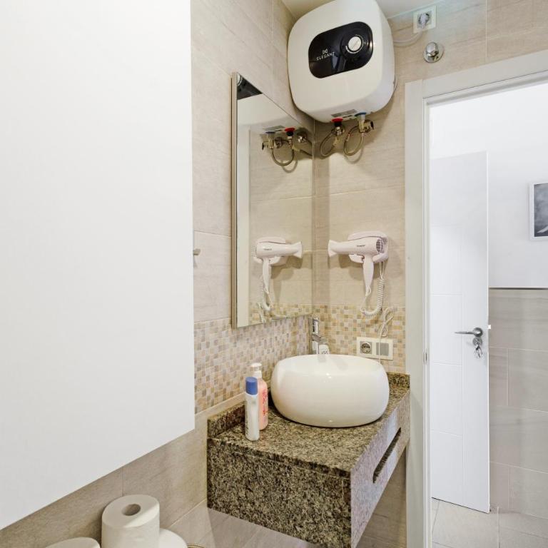 El Nido de los Ángeles - Apartamento con ducha - 12