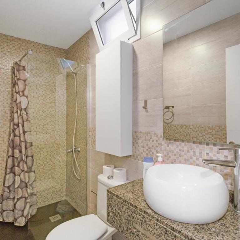 El Nido de los Ángeles - Apartamento con ducha - 11