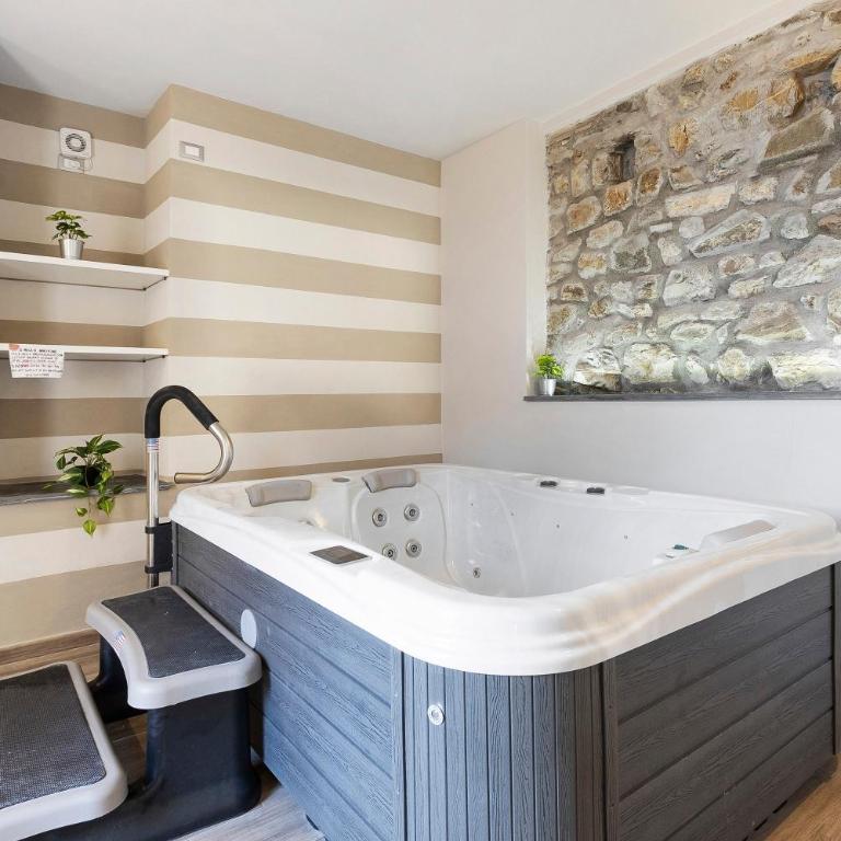 Residenza del Capitano - Appartamento Deluxe con 2 Camere da Letto e Vista Giardino - 16