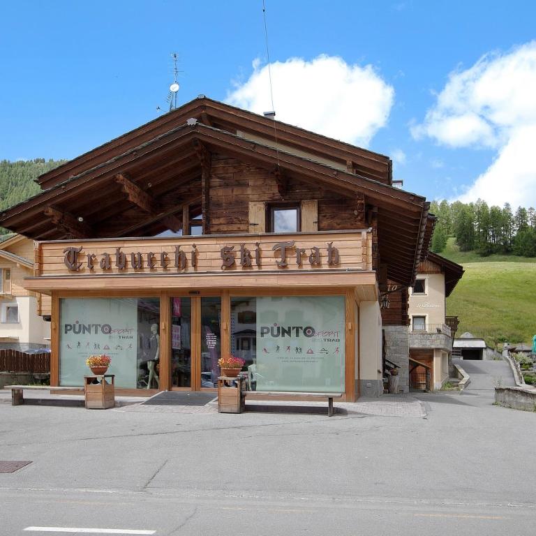 Baita dei ski app 3 - Appartamento Deluxe con 2 Camere da Letto e Vista Giardino - 25
