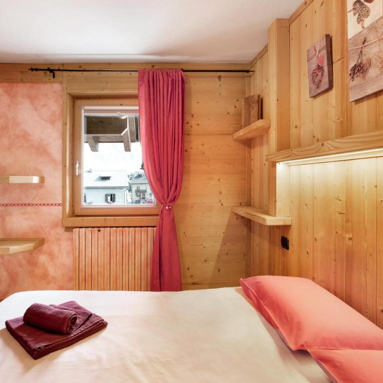 Baita dei ski app 3 - Appartamento Deluxe con 2 Camere da Letto e Vista Giardino - 12