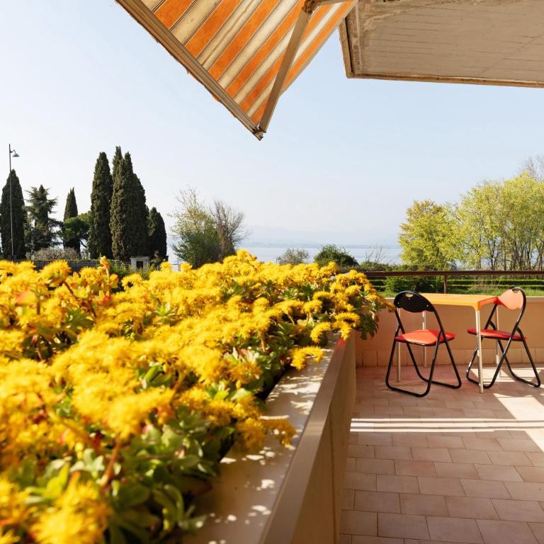 Brezza del lago - Appartamento Superior con 1 Camera da Letto e Balcone - 1