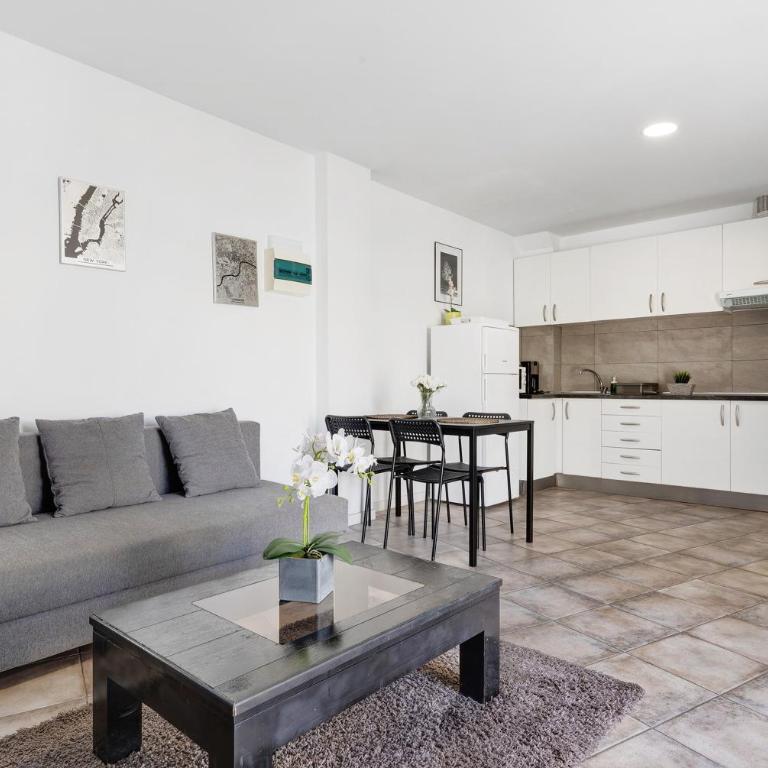 Apartamento Las Flores2 - Superior Apartment with City View - 6
