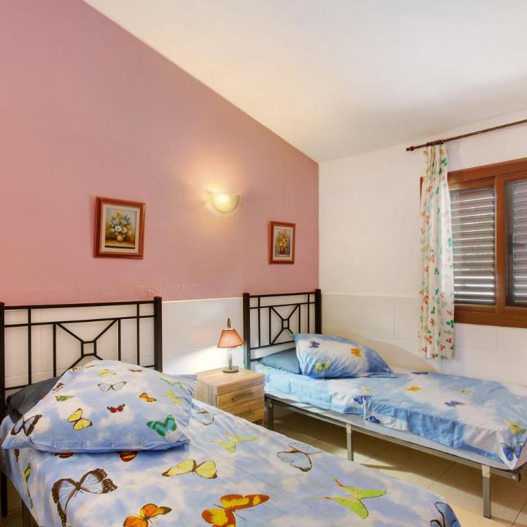 Haus Brigitte - Two-Bedroom House - 15