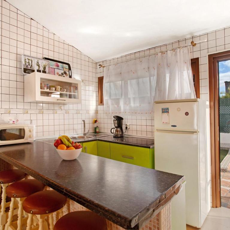 Haus Brigitte - Two-Bedroom House - 10