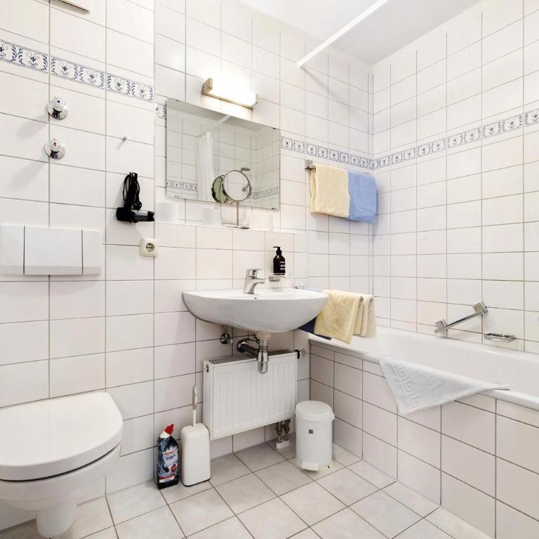 Fewo Brünnstein - Nr 44 Pool, Sauna - Superior Apartment mit 1 Schlafzimmer und Balkon - 17