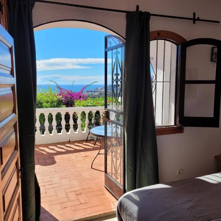 Apartamento de lujo Nerja - Apartamento Premium de 3 dormitorios con balcón - 10