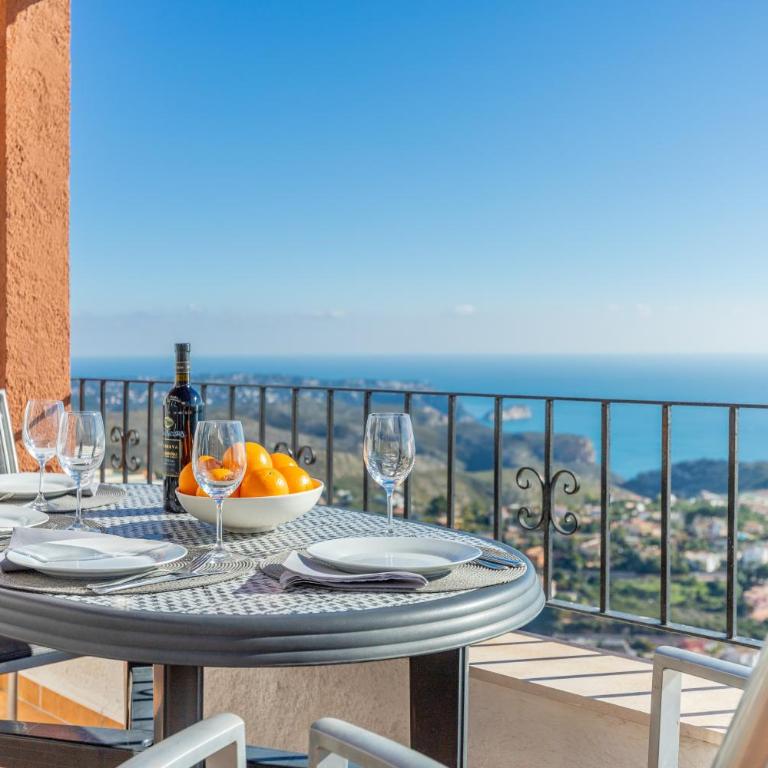 180-degrees sea view with pool - Apartamento Deluxe de 2 dormitorios con vistas al mar - 3