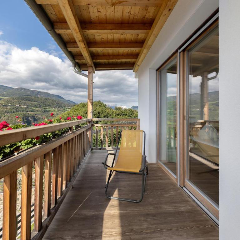 Obertrisaierhof Wohnung Deluxe 5 - Deluxe-Apartment mit 2 Schlafzimmern und Gartenblick - 2