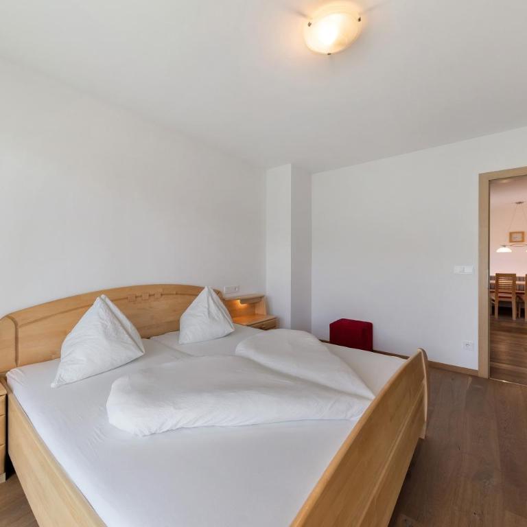 Obertrisaierhof Wohnung Deluxe 5 - Deluxe-Apartment mit 2 Schlafzimmern und Gartenblick - 6