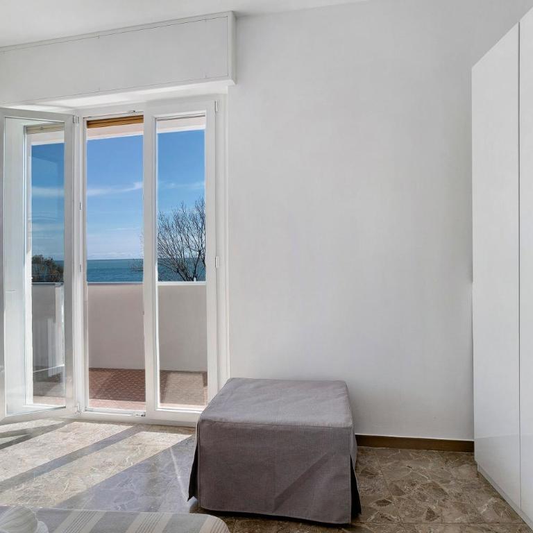 Fronte Mare - Marina di Andora - Appartamento Deluxe con 2 Camere da Letto e Vista Oceano - 8