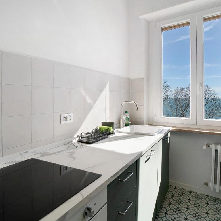 Fronte Mare - Marina di Andora - Appartamento Deluxe con 2 Camere da Letto e Vista Oceano - 15