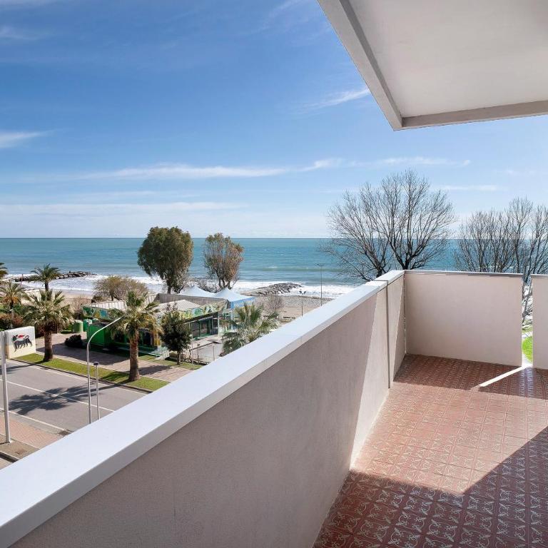 Fronte Mare - Marina di Andora - Appartamento Deluxe con 2 Camere da Letto e Vista Oceano - 18