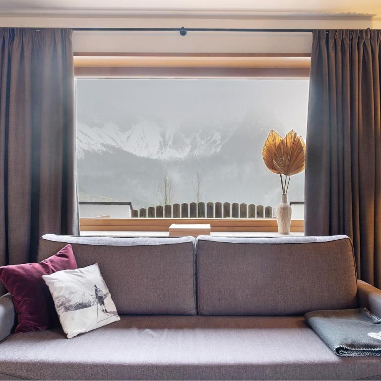 Angerle Alm Apt König Laurin - Appartamento Deluxe con 2 Camere da Letto e Vista Giardino - 2