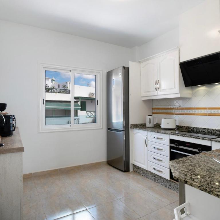Apartamento Seaview Limones - Two-Bedroom Deluxe Apartment with Ocean View - 8